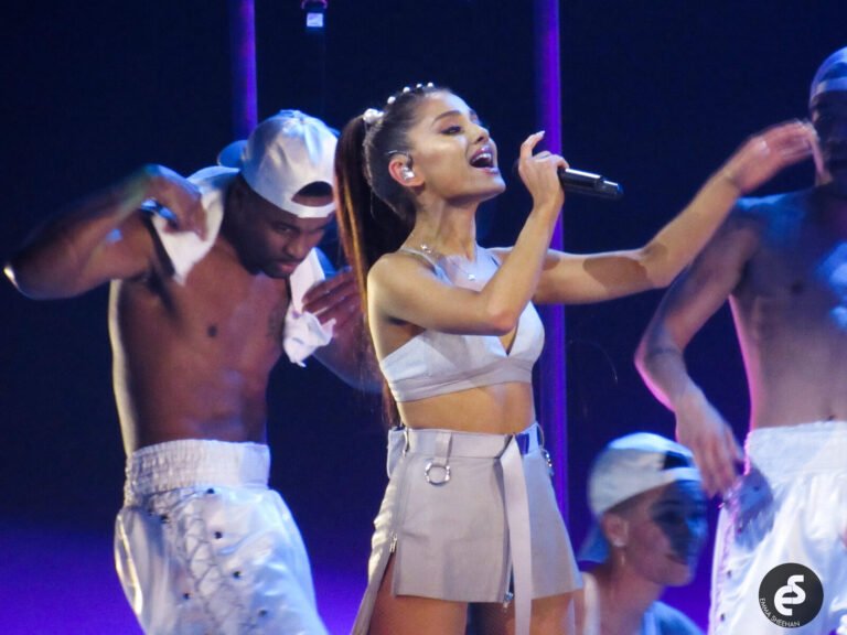 Ariana Grande performing live