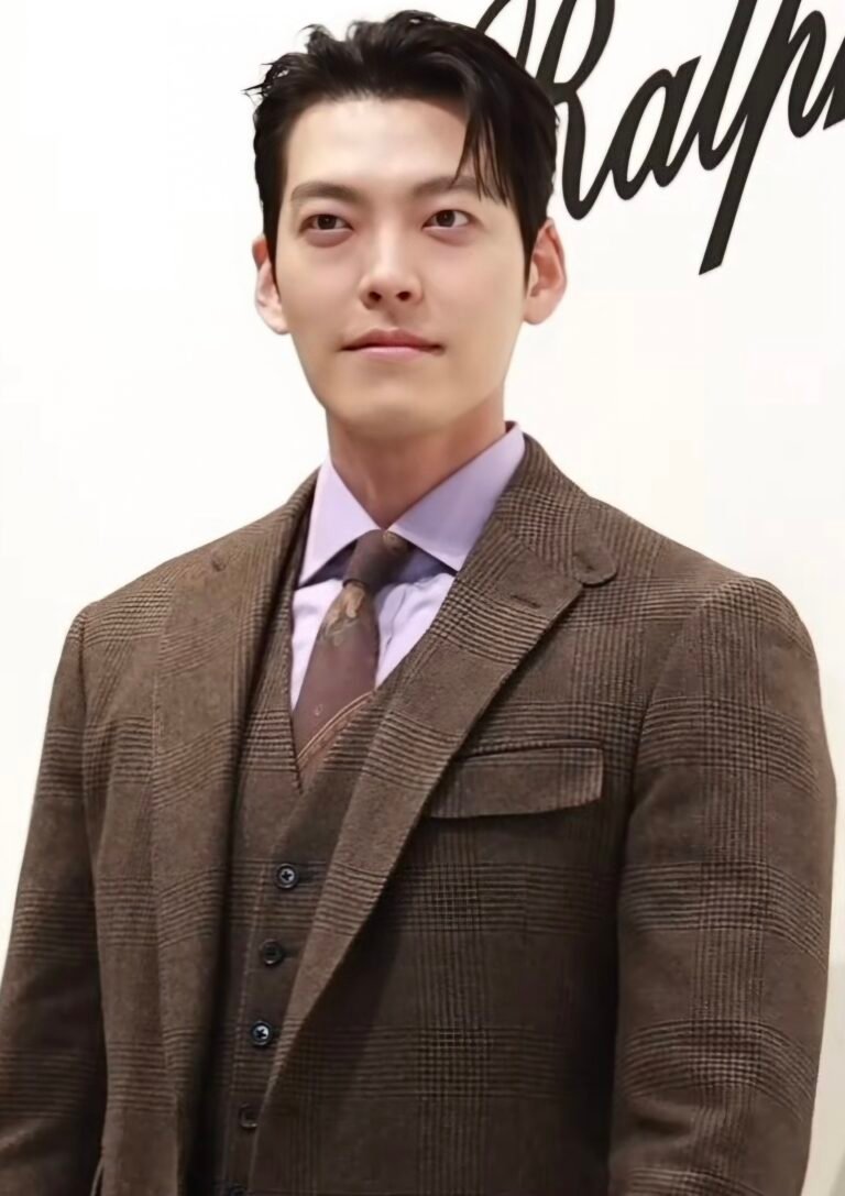 Kim Woo Bin, who returns to television in tvN's new drama Gifted