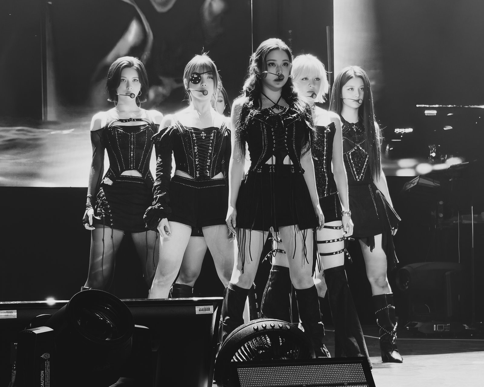NMIXX Announces World Tour Finale in Incheon