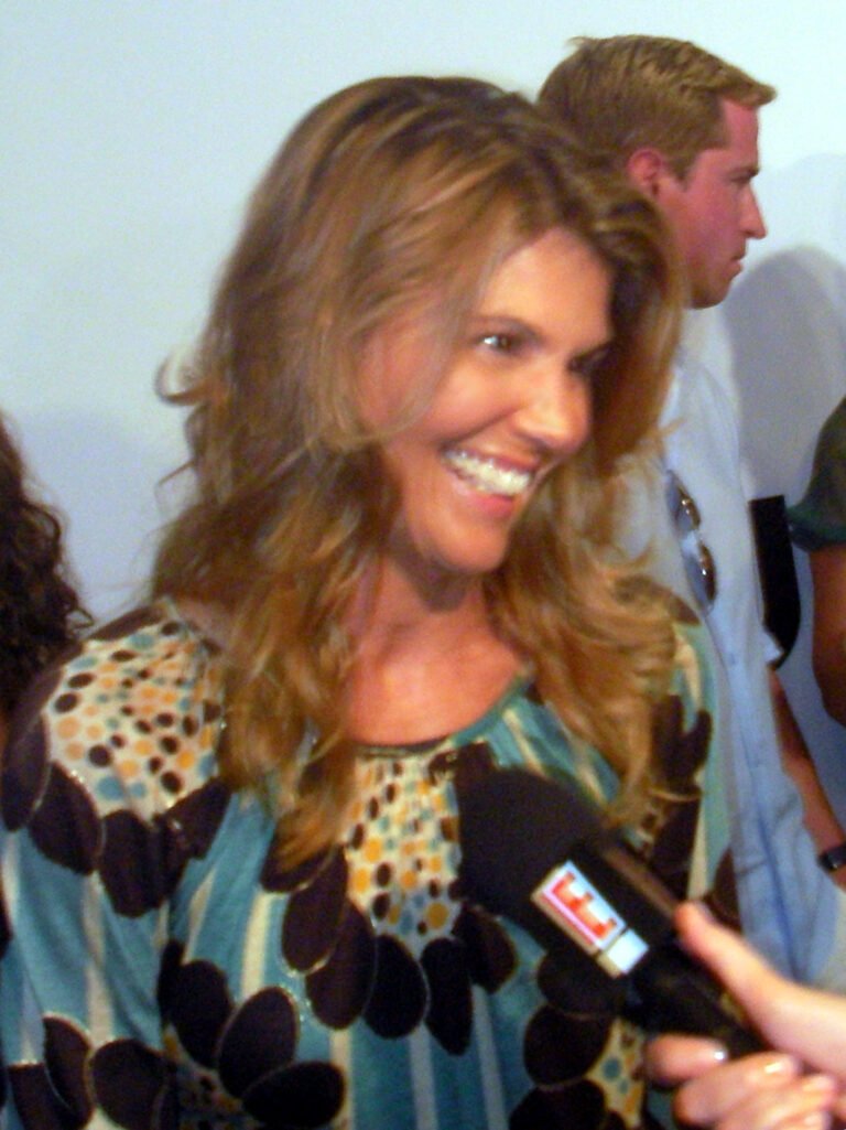 Lori Loughlin, who has filed for divorce from Mossimo Giannulli. Credit: Wikimedia Commons, CC BY-SA 2.0